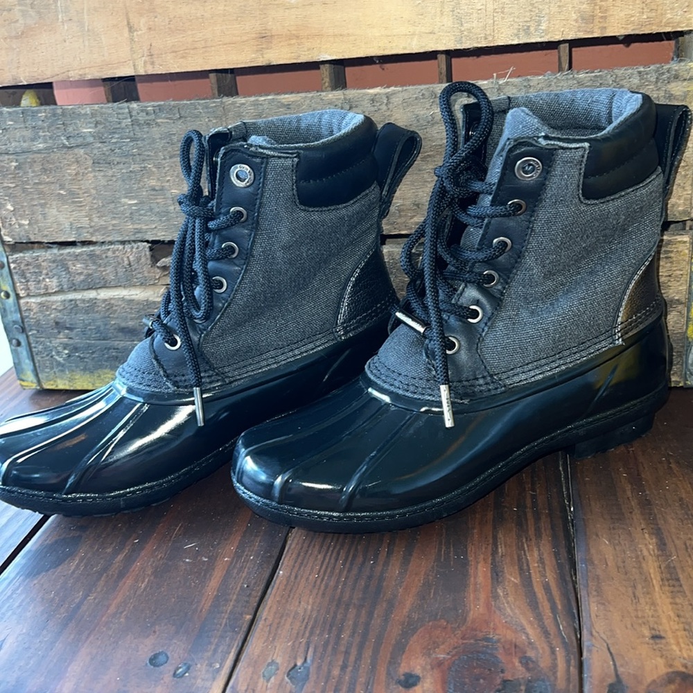 Authentic Michael Kors Easton boots